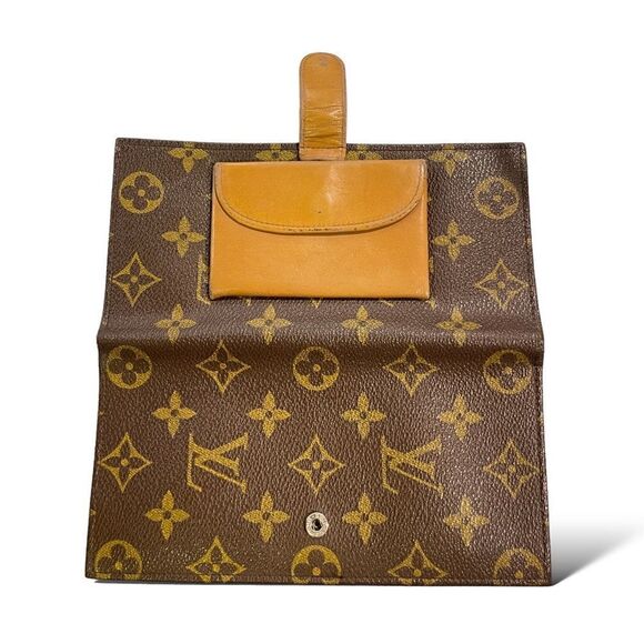 LOUIS VUITTON Vintage Checkbook Holder/Wallet - Picture 8 of 8